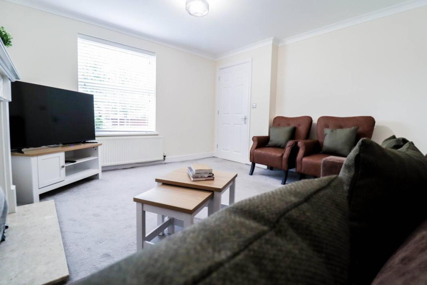 Casa vacanze 3br House With Parking Near Iron Pier Thames River
